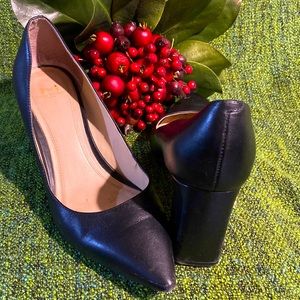 Zala Block Heel Pump
MARC FISHER LTD